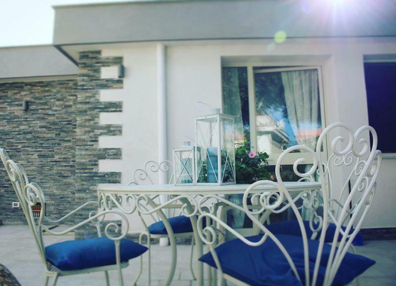 Villa Il Sole di Mondello Esterno foto